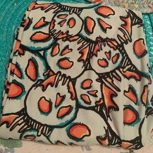 Lularoe TC Leggings Poison Apple